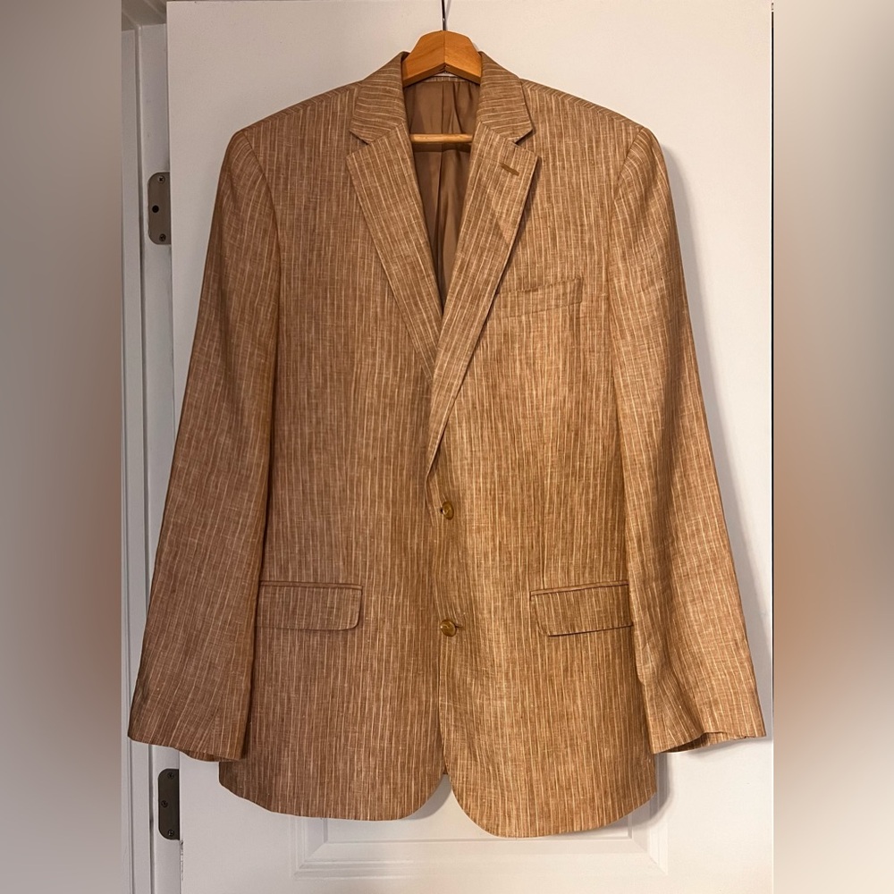Tan/beige pinstripe men’s suit jacket, 42L, trim fit
